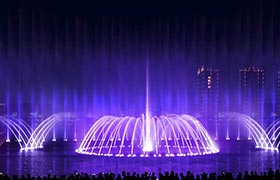 云南沾益西河公園噴泉水景